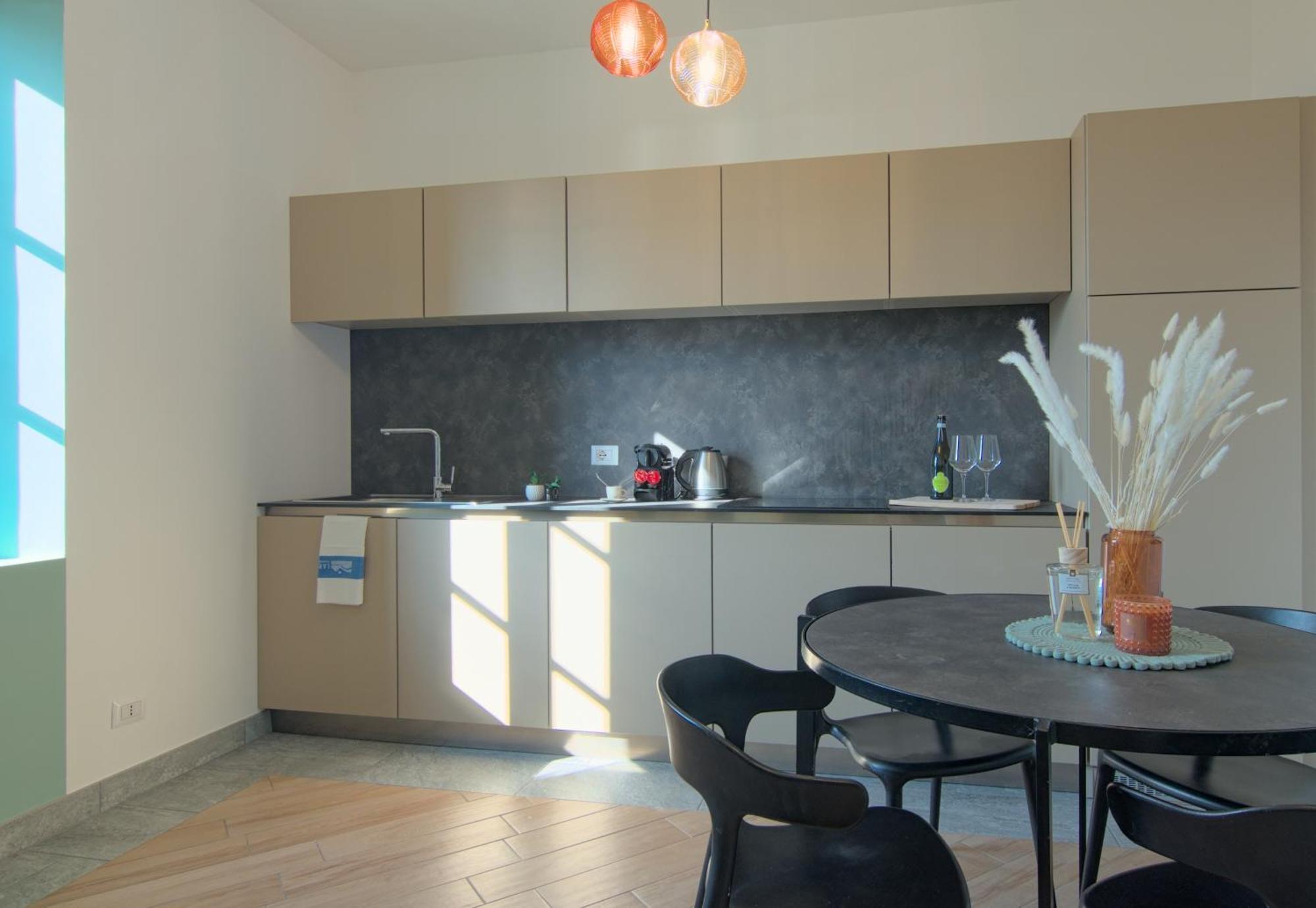 Ca Del Lasco - Modern Apartments In Classic Villa Bellano Eksteriør bilde
